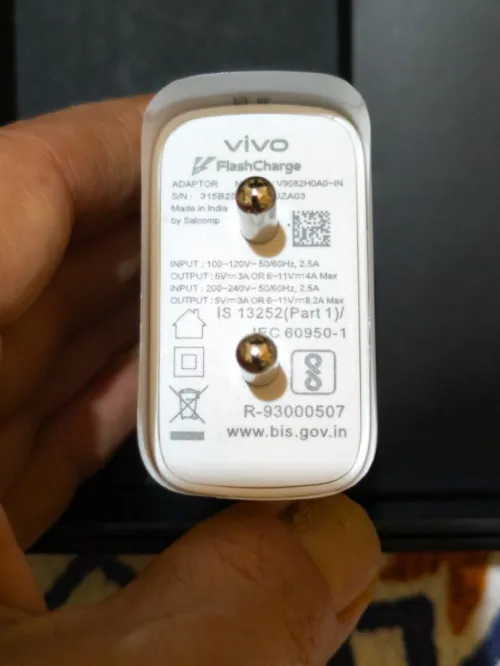 VIVO X300 12GB / 256GB
