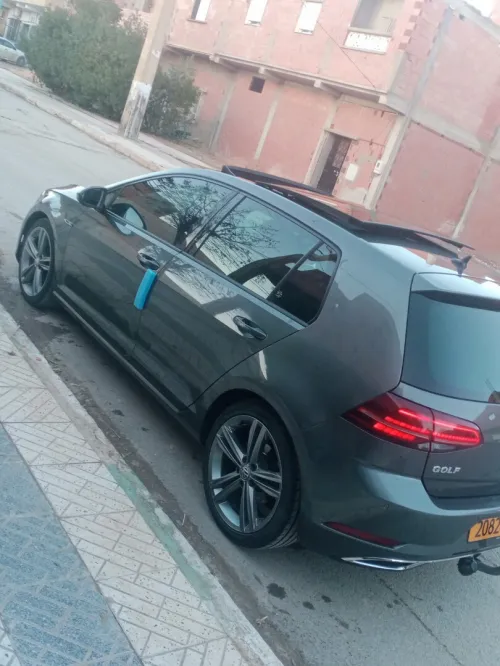 Volkswagen Golf 7 2017 La carat plus