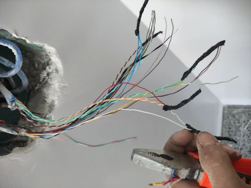 Ingénieur en Électricité 