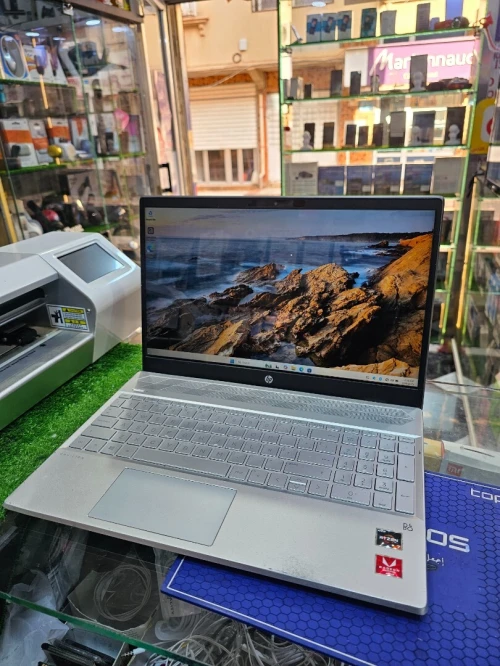Hp pavillon 15 ryzen 7. 16ram.1tb