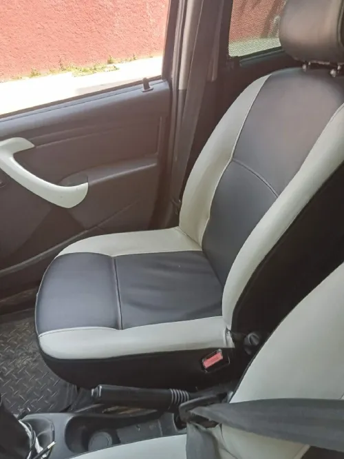 Dacia Duster 2014 safari