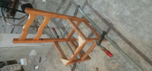 Réparation chaises de cuisine                       
