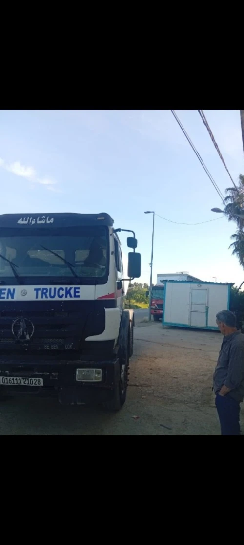 Hino Hino 2010