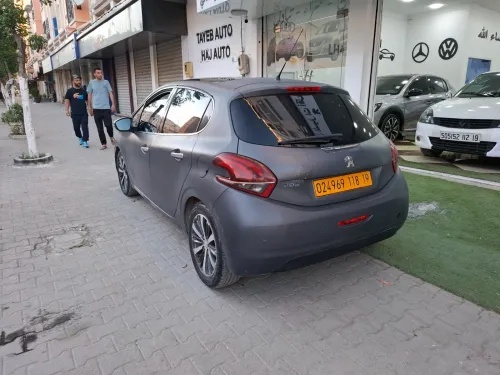 Peugeot 208 2018 Allure Facelift