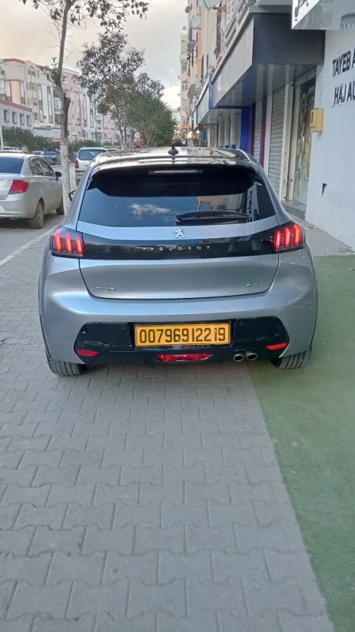 Peugeot 208 2022 Allure Facelift