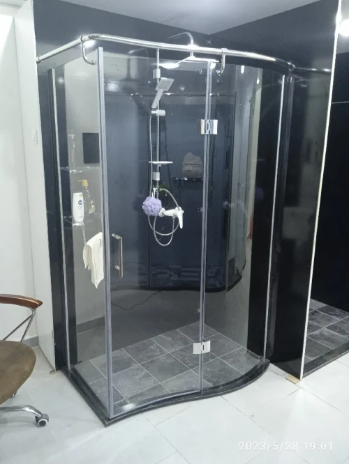 Cabines et parois de douche 