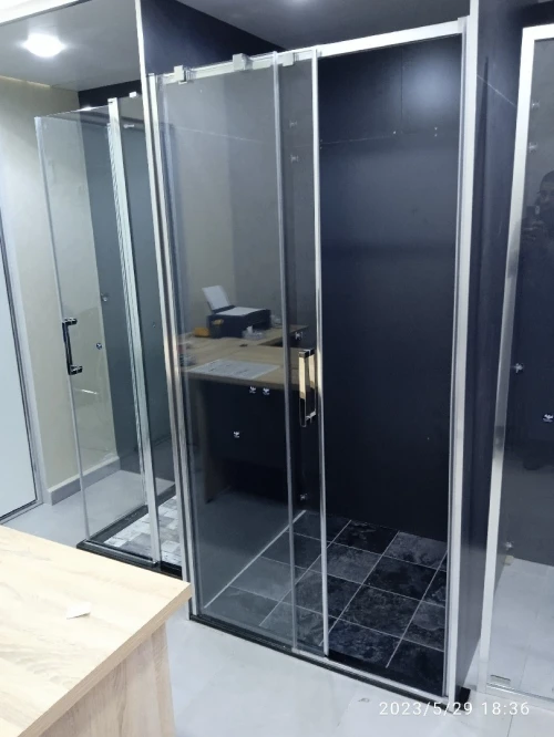 Cabines et parois de douche 
