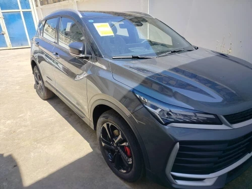 Geely Coolray 2025 