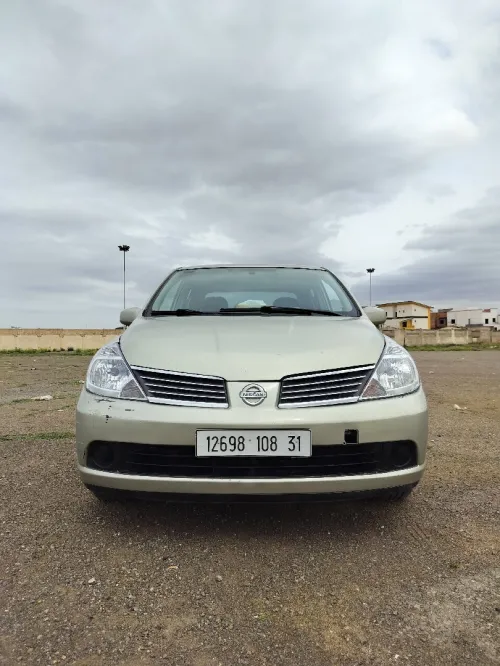 Nissan Tiida 5 portes 2008 Tiida 5 portes