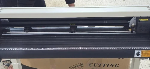 Plotter cutting