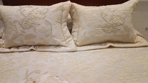 Couvre lit brocard pour mariée