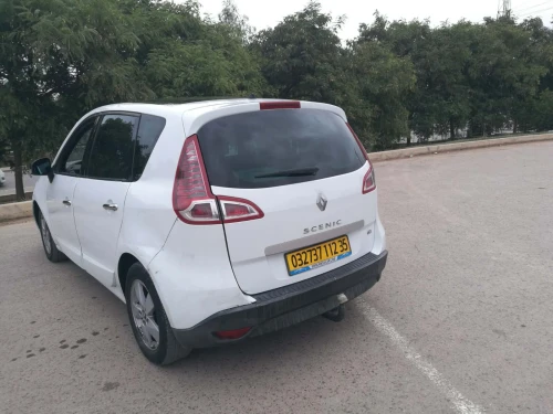 Renault Scenic 2012 Boss
