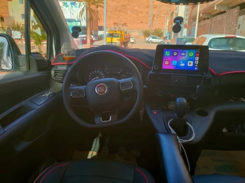 Fiat Doblo 2023 Italien