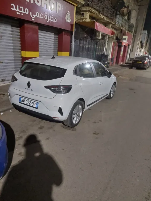 Renault Clio 5  2024 Evolution