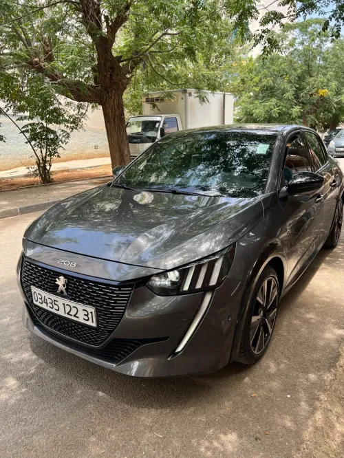 Peugeot 208 2022 Gt