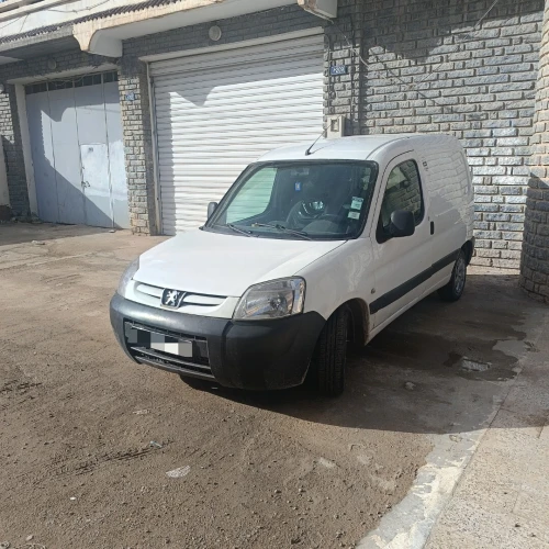 Peugeot Partner origin 2008 La tout