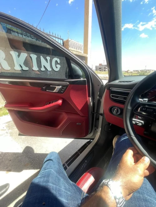 Location de voiture S-CAR