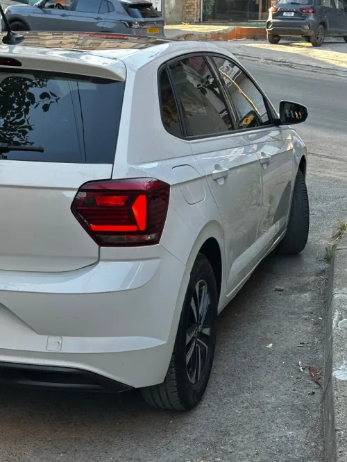 Volkswagen Polo 2021 United