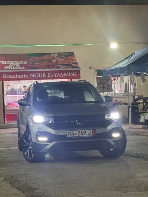 Volkswagen T-Cross 2023 Move