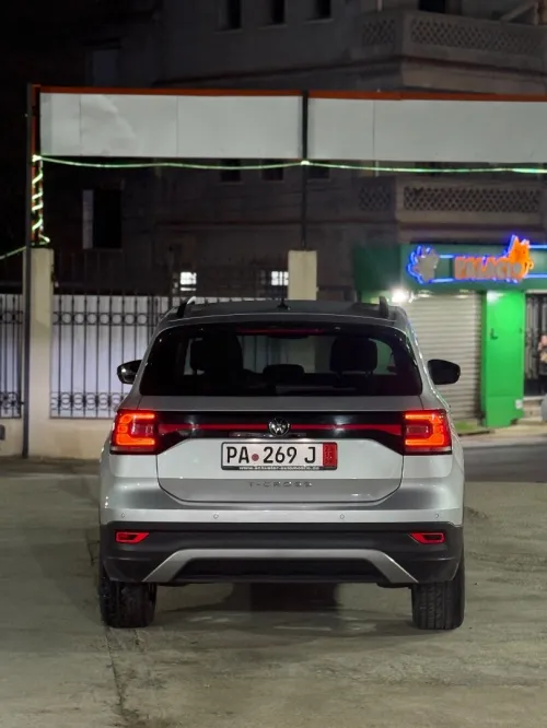 Volkswagen T-Cross 2023 Move