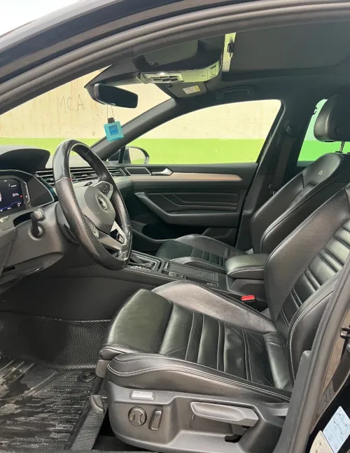 Volkswagen Passat 2020 R Line