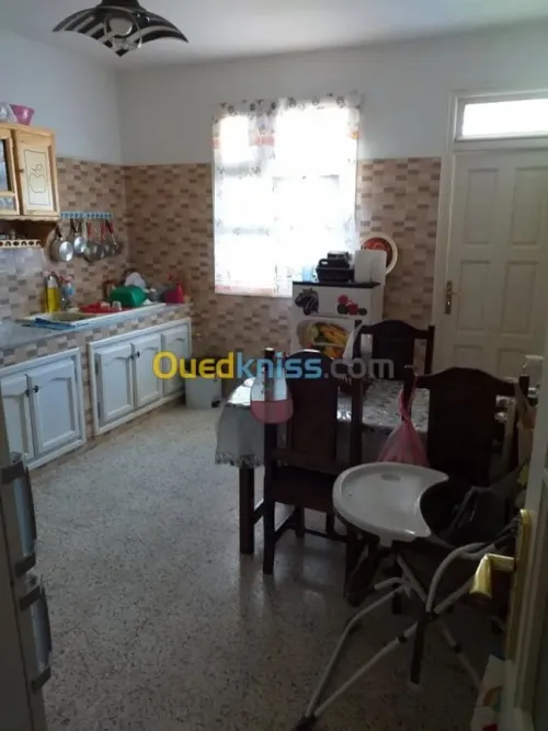Location Appartement F4 Constantine Constantine