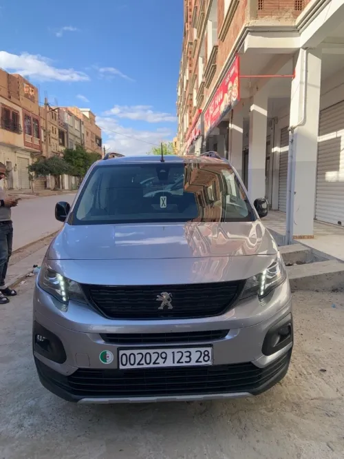 Peugeot Rifter 2023 GT