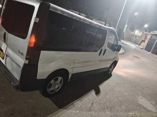Renault Trafic 2006 2 box