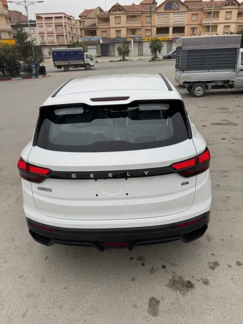 Geely Coolray 2026 