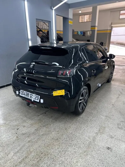 Peugeot 208 2022 Allure