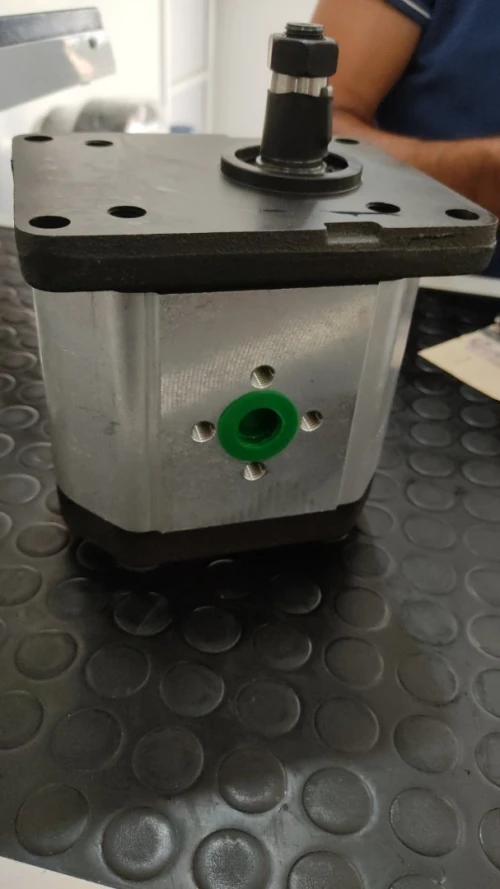 Flexible et composants hydrauliques 