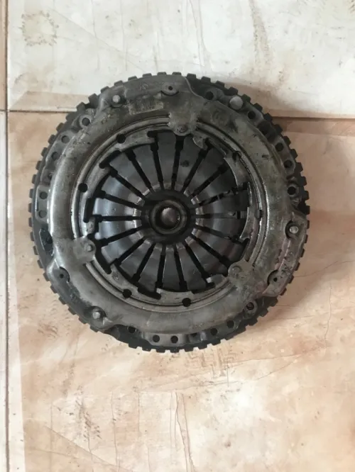 Piece 1.5 dci