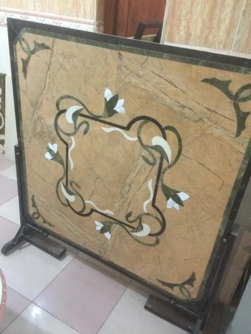 Tableau en marbre et céramique 