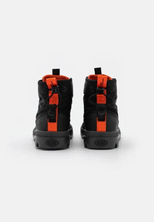 palladium Pampa Travel Lite
