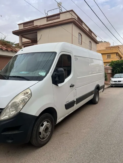 Renault Master 2012