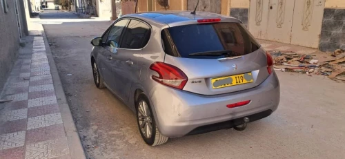 Peugeot 208 2019 Allure Facelift