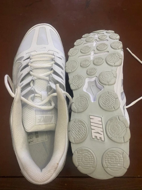 أصلية جديدة ملبستهاش للبيع Nike 