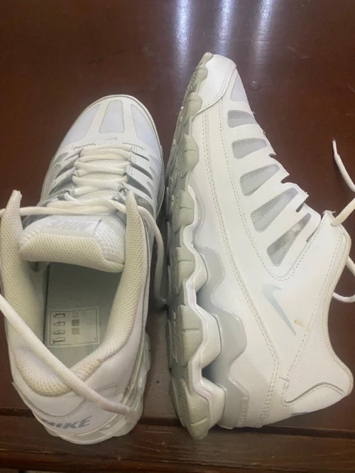 أصلية جديدة ملبستهاش للبيع Nike 