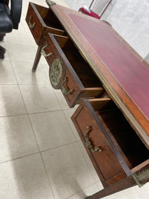 Bureau style Louis xv