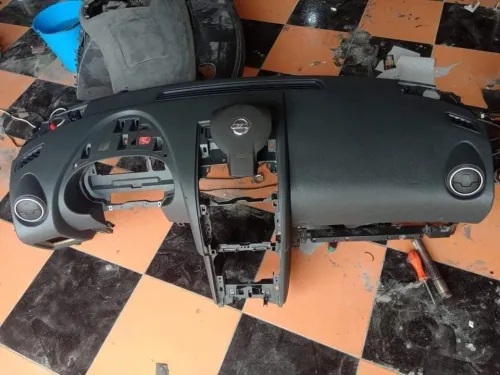 Maintenance et réparation des airbags