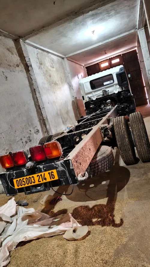 Hino 500 Mecanique 1521 2014