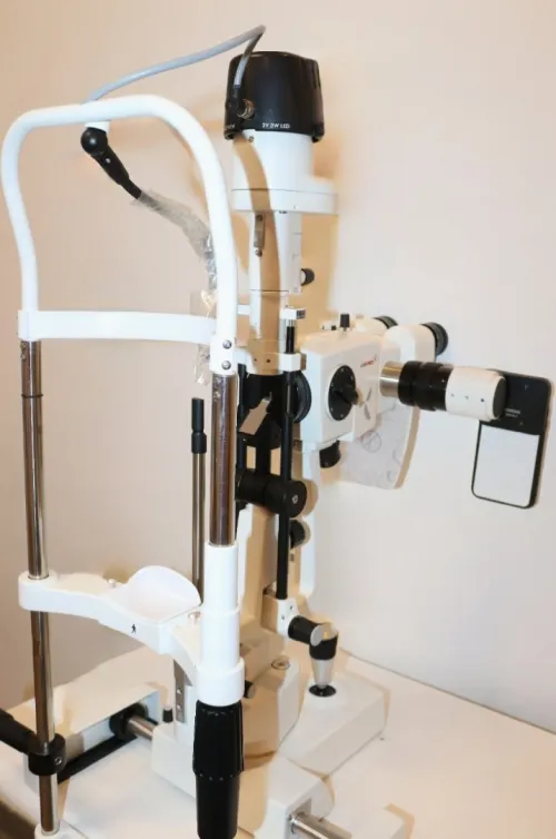 Super Promo: LAMPE A FENTE eVO400 (OPHTALMOLOGIE) 