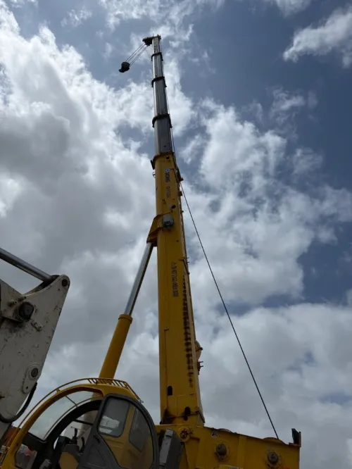 Location grue mobile 50/70/90/100/130 tonne