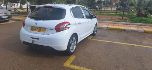 Peugeot 208 2013 GTi