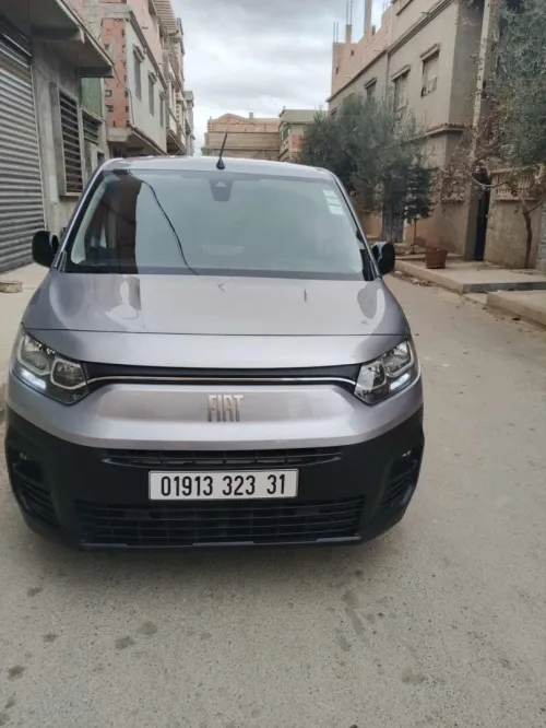 Fiat Doblo 2023 italienne