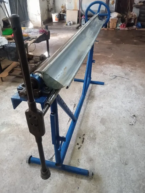 Machine fabrication de chinno ou gouteair