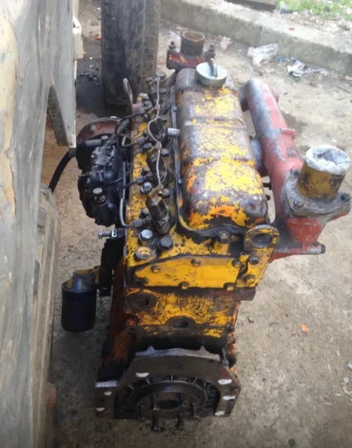 Moteur PERKINS JCB Akbou