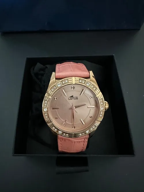 Montre originaux pour femme