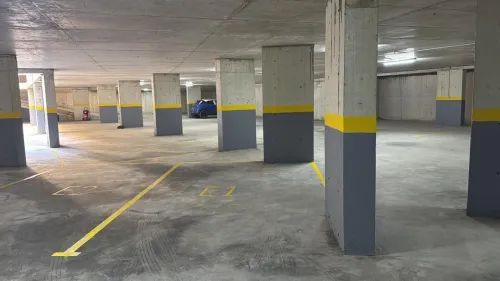 Location place parking oran