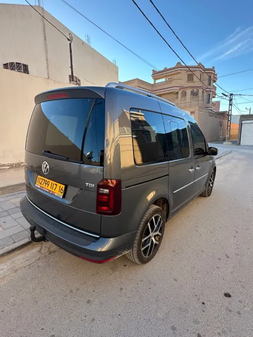 Volkswagen Caddy 2017 Highline